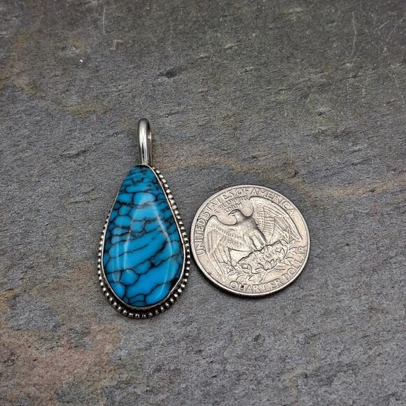 Native American Blue Spiderweb Turquoise Pendant Signed Vintage Sterling Silver - Picture 7 of 9